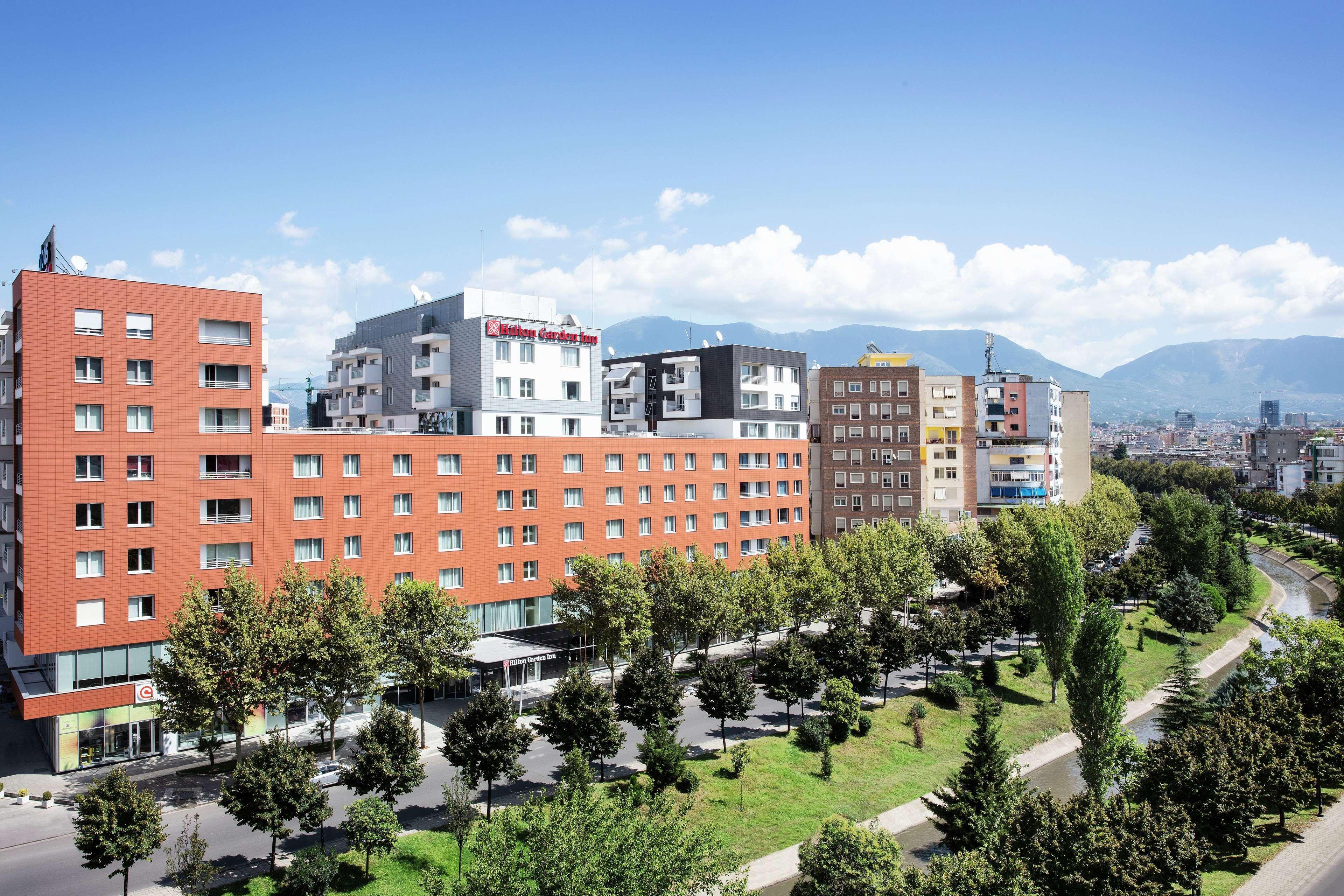 Hilton Garden Inn Tirana Exterior photo